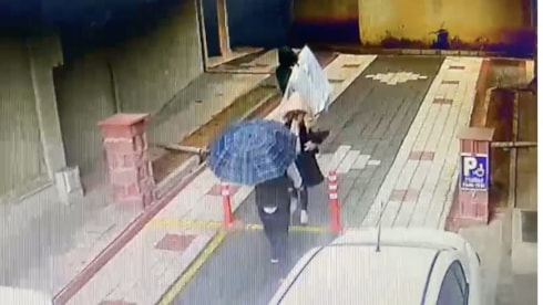 Polis için 'zubi' kodu kullanmışlar... Çakarlı hırsızlar yakalandı