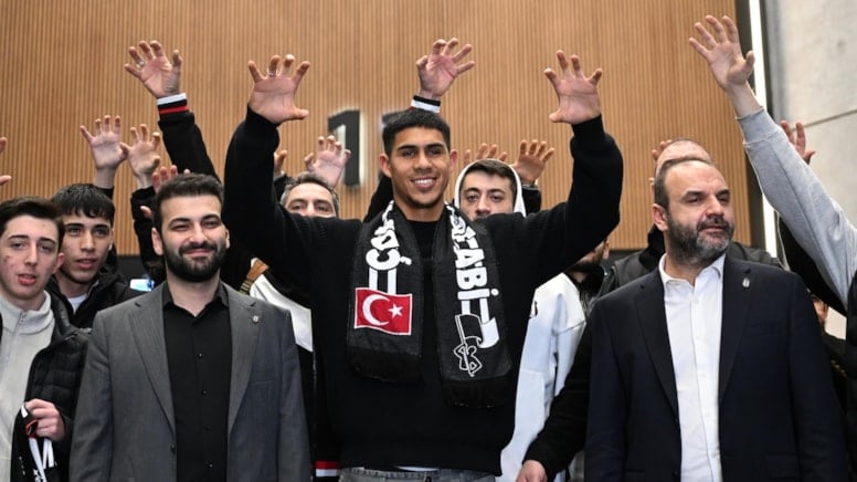 Beşiktaş'ın yeni kalecisi Vasquez İstanbul'a geldi