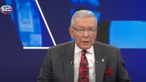 Duayen gazeteci Uğur Dündar’ın sunduğu Arena başladı