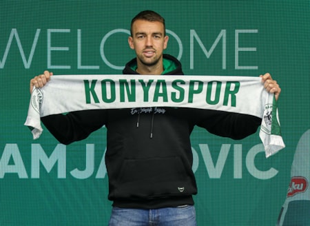 Konyaspor'dan savunmaya takviye