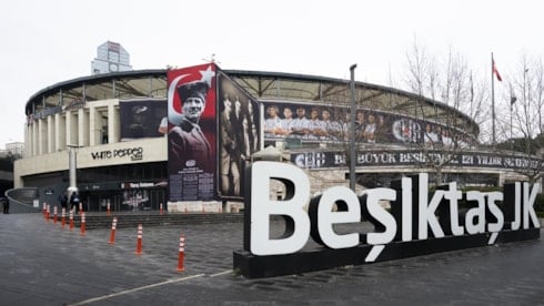 Skandalın detayları ortaya çıktı: Statta sahte forma üssü