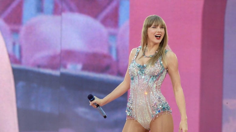 Taylor Swift'ten bir tarihi rekor daha