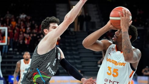 Galatasaray MCT Technic evinde farklı kazandı