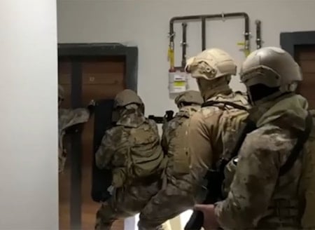 Dönmezler suç örgütüne operasyon: 12 kişi tutuklandı