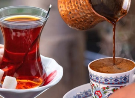 Kahve mi, çay mı? Bu sorunun cevabı tiryakileri üzebilir!