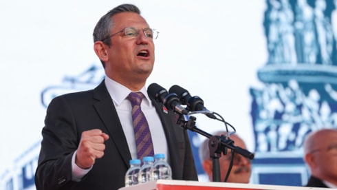 Özel'den Erdoğan'a yanıt: Zübüğü orada görür