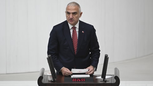 Bakan Ersoy: Ücretsiz plaj sayısı artacak