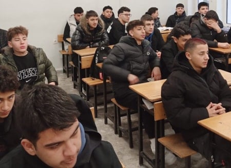 MESEM’lerin başarısız görünmemesi için sınav sorularını dağıtmışlar!