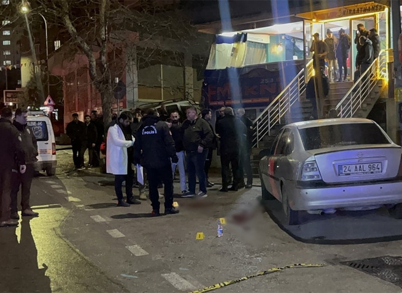 Kahveden çıkmasını beklediler, kurşun yağdırdılar