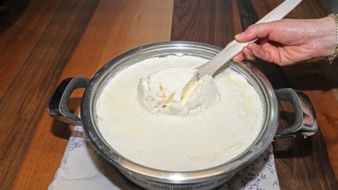 2-3 tanesi yoğurdu taş gibi yapıyor: Köylülerin yıllardır gizlediği yoğurt mayalama sırrı